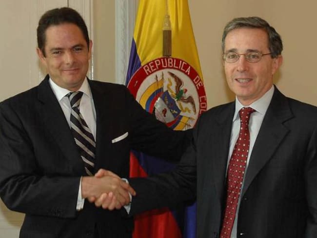 En frases: Uribe y Vargas tan cerca y tan lejos