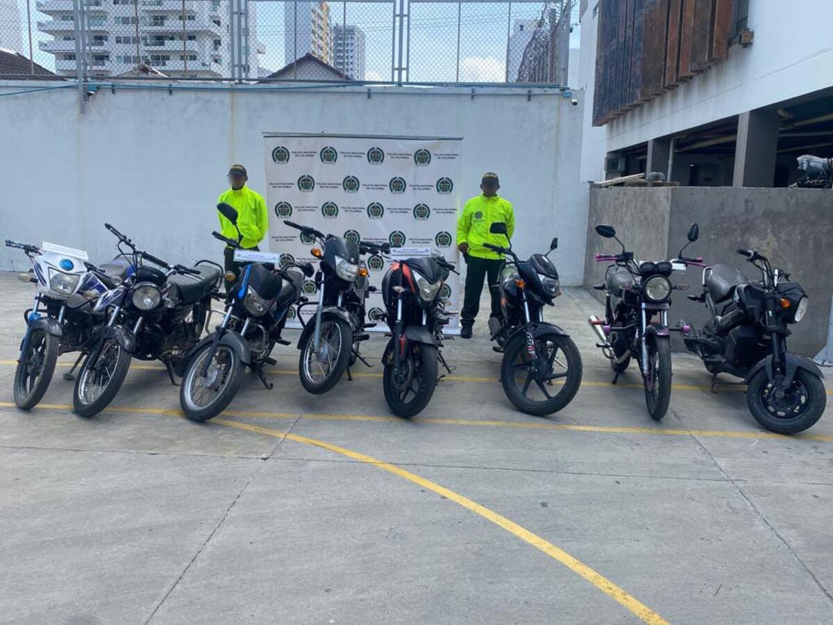 Policía de Cartagena recuperó 10 motos y 2 carros robados