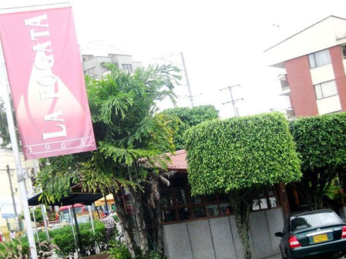 Servicio a domicilio una ventana económica para los restaurantes, Armenia