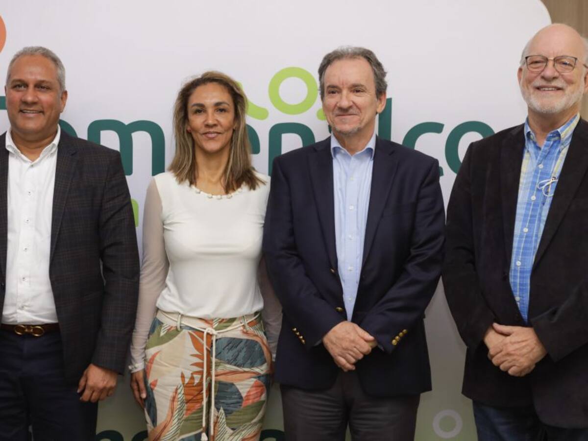 Comfenalco Antioquia y AMCHAM se unen para brindar empleo a los jóvenes