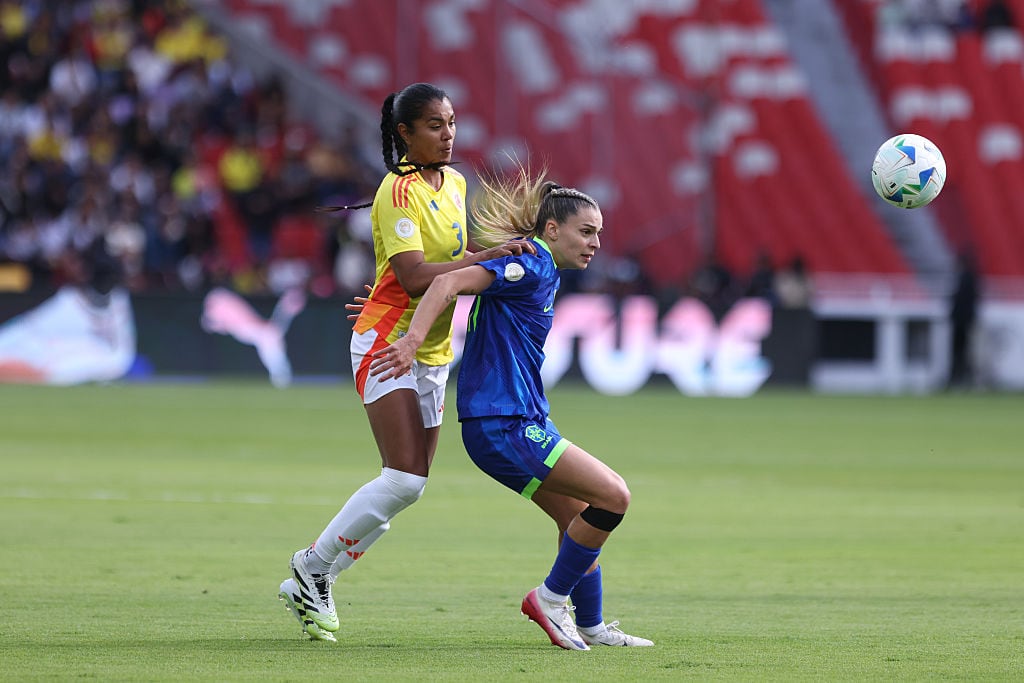 Daniela Arias, jugadora de la Selección Colombia, en la final de la Copa América femenina contra Brasil. Foto: Getty Images.