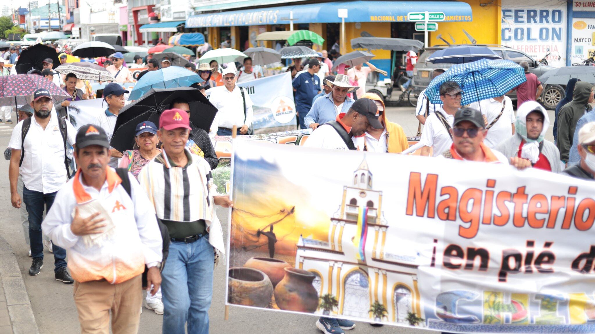 Magisterio de Córdoba en las calles.