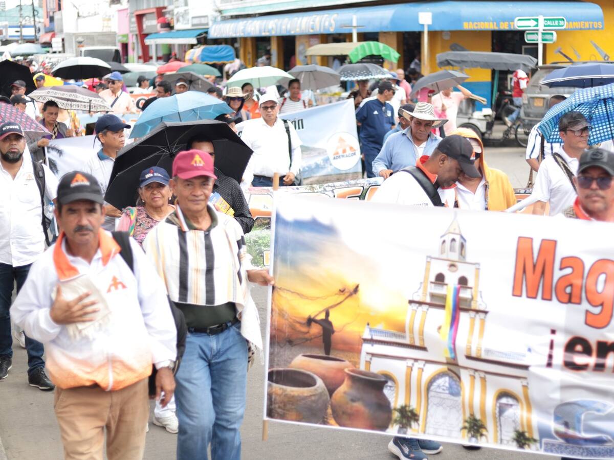 El magisterio de Córdoba alza la voz por la salud en la primera jornada de paro del 2025