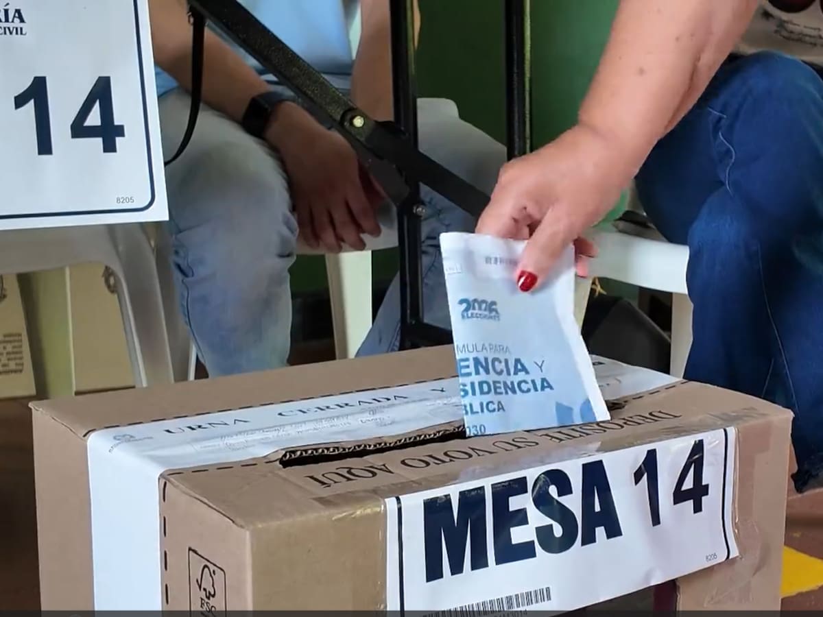 Garantizada la seguridad en zona rural del municipio de Bolívar, no habrá traslado de puestos
