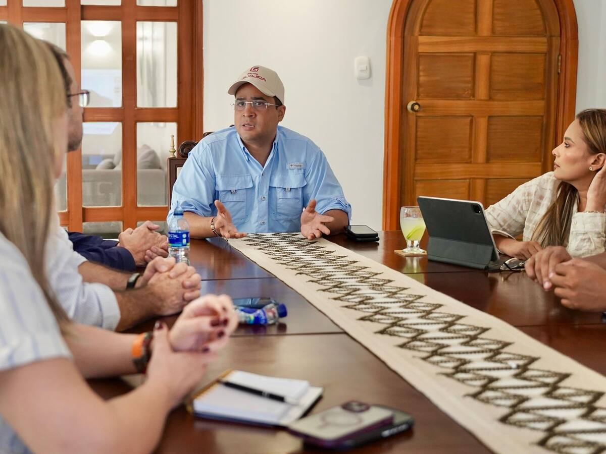 “La Guajira no merece que los temas delicados se manejen desde los micrófonos”: Gobernador Aguilar