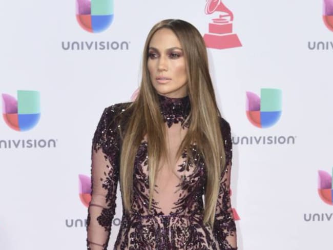 [Video] Jennifer Lopez &#039;prende&#039; las redes sociales con un sensual baile