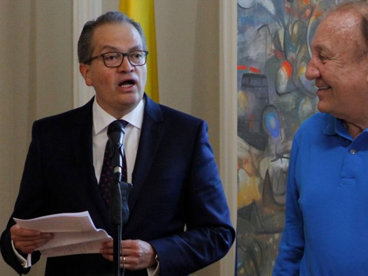 'Cargamaletas', así se despachó el exalcalde de Bucaramanga contra el procurador general