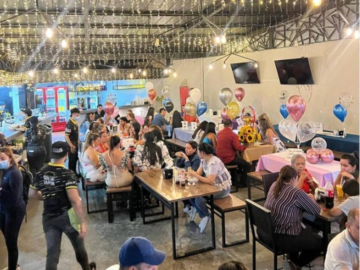 Así celebran los bumangueses el Día del Amor y la Amistad