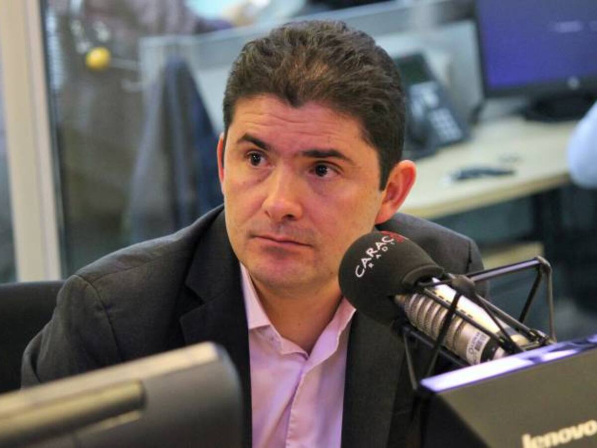 La responsabilidad de lo que pasó en el sur de Bolívar no fue de las FF.MM.: Henao