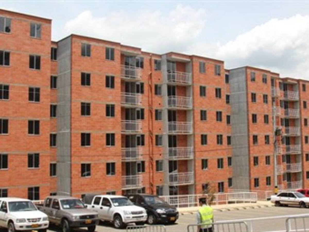La vivienda nueva en Colombia está "por las nubes"