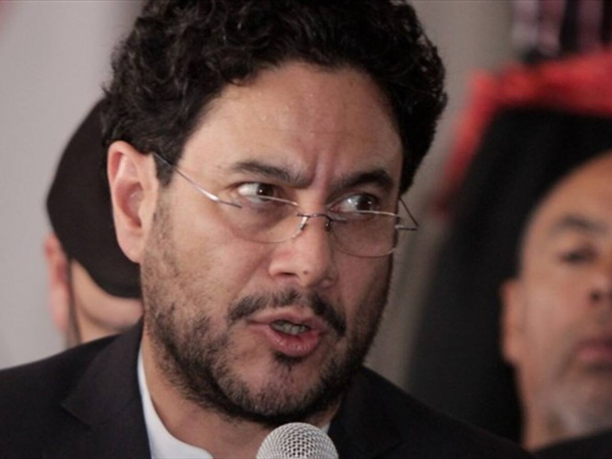 Declaración de "Monoleche" hace parte de un nuevo montaje en mi contra: Iván Cepeda