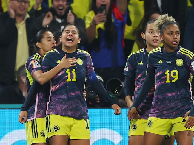 MELBOURNE, AUSTRALIA - AUGUST 08: Catalina Usme (2nd L) of Colombia celebrates after scoring her team's first goal during the FIFA Women's World Cup Australia & New Zealand 2023 Round of 16 match between Colombia and Jamaica at Melbourne Rectangular Stadium on August 08, 2023 in Melbourne, Australia. (Photo by Robert Cianflone/Getty Images)