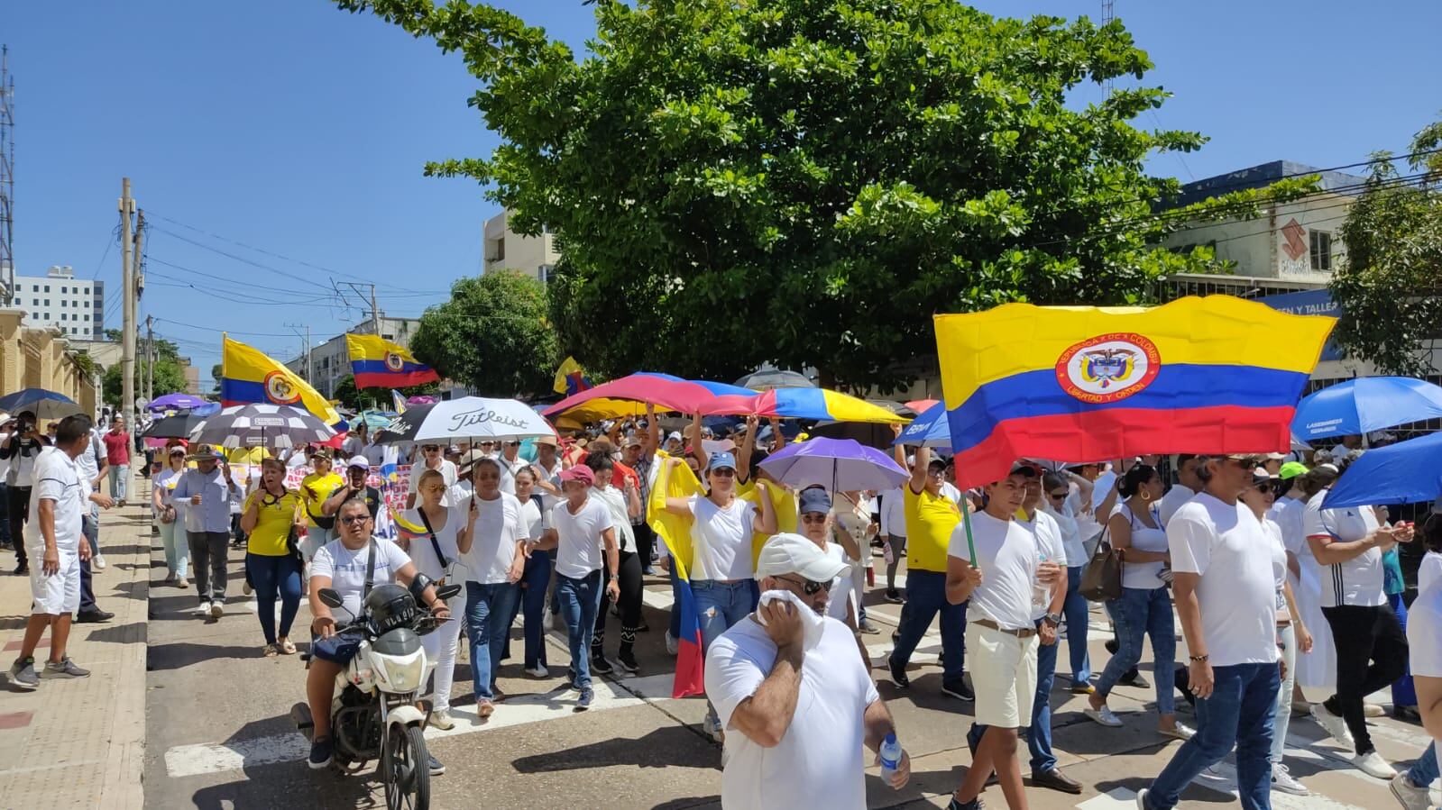Marcha en Barranquilla contra el gobierno de Gustavo Petro./ Foto: Caracol Radio