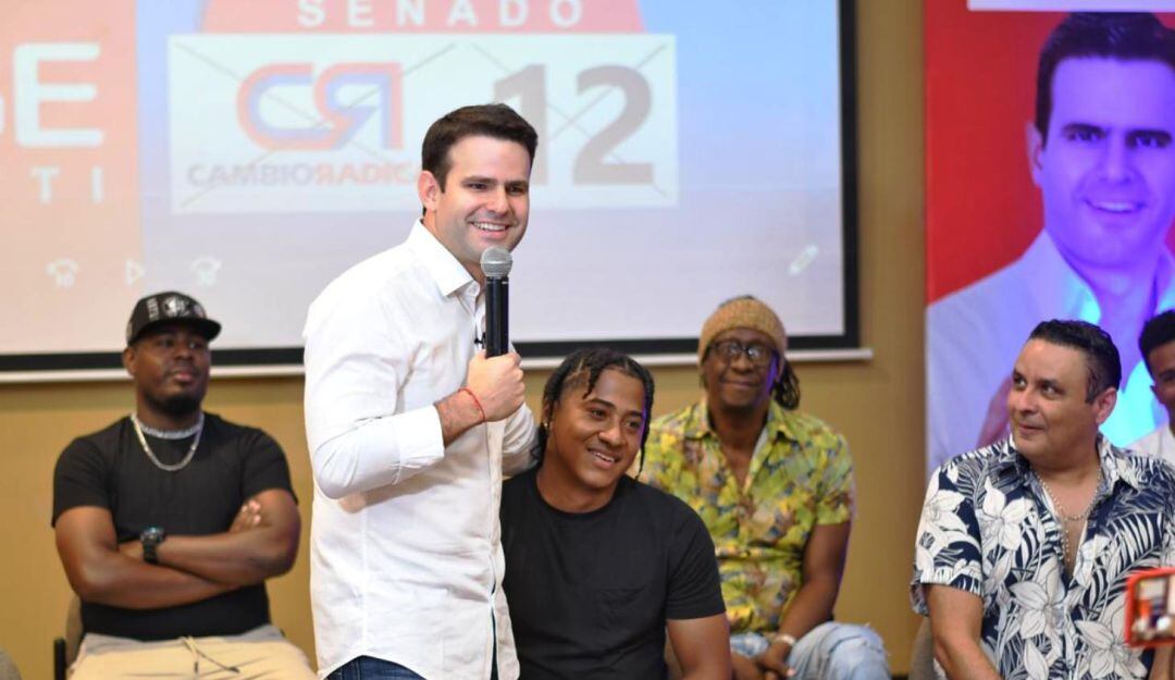 El representante a la Cámara por Bolívar se reunió con varios dirigentes deportivos, culturales y representantes de los medios de comunicación