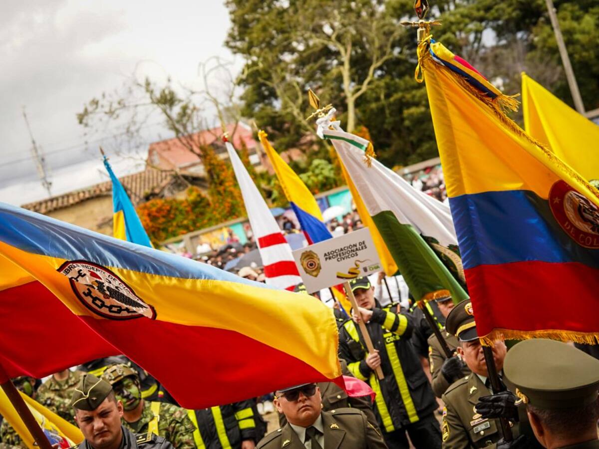 Alcalde de Chía pide superar divisiones durante celebración del 20 de julio