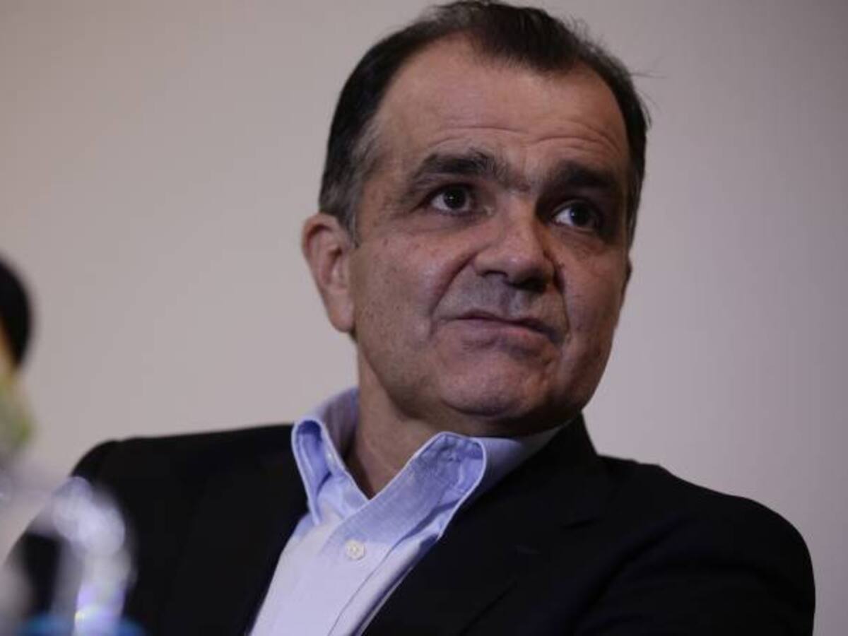 Defensa de Zuluaga asegura que no hay garantías procesales en el CNE