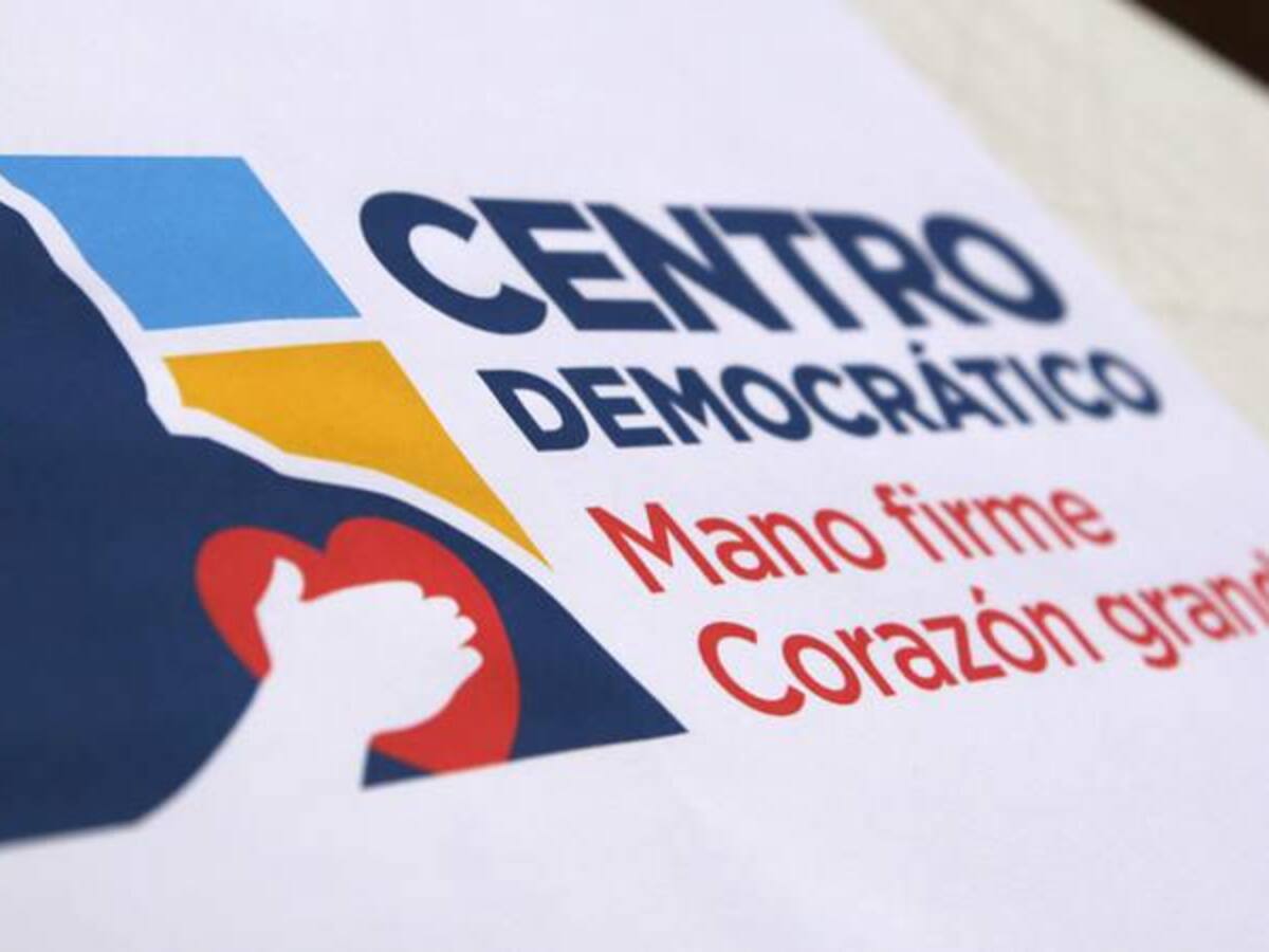 Se aprieta la carrera en el Centro Democrático
