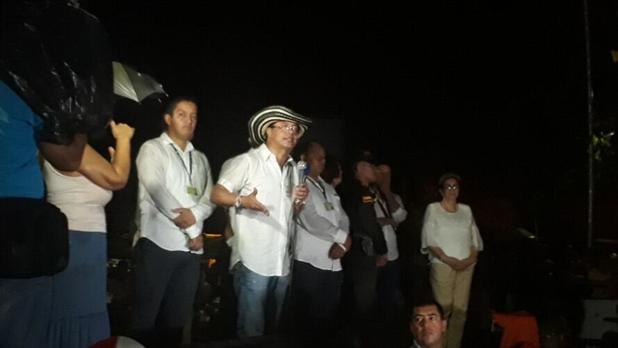 Mancuso hay que recuperarlo de la cárcel a donde lo envió su aliado político, Uribe: Petro. Foto: La W