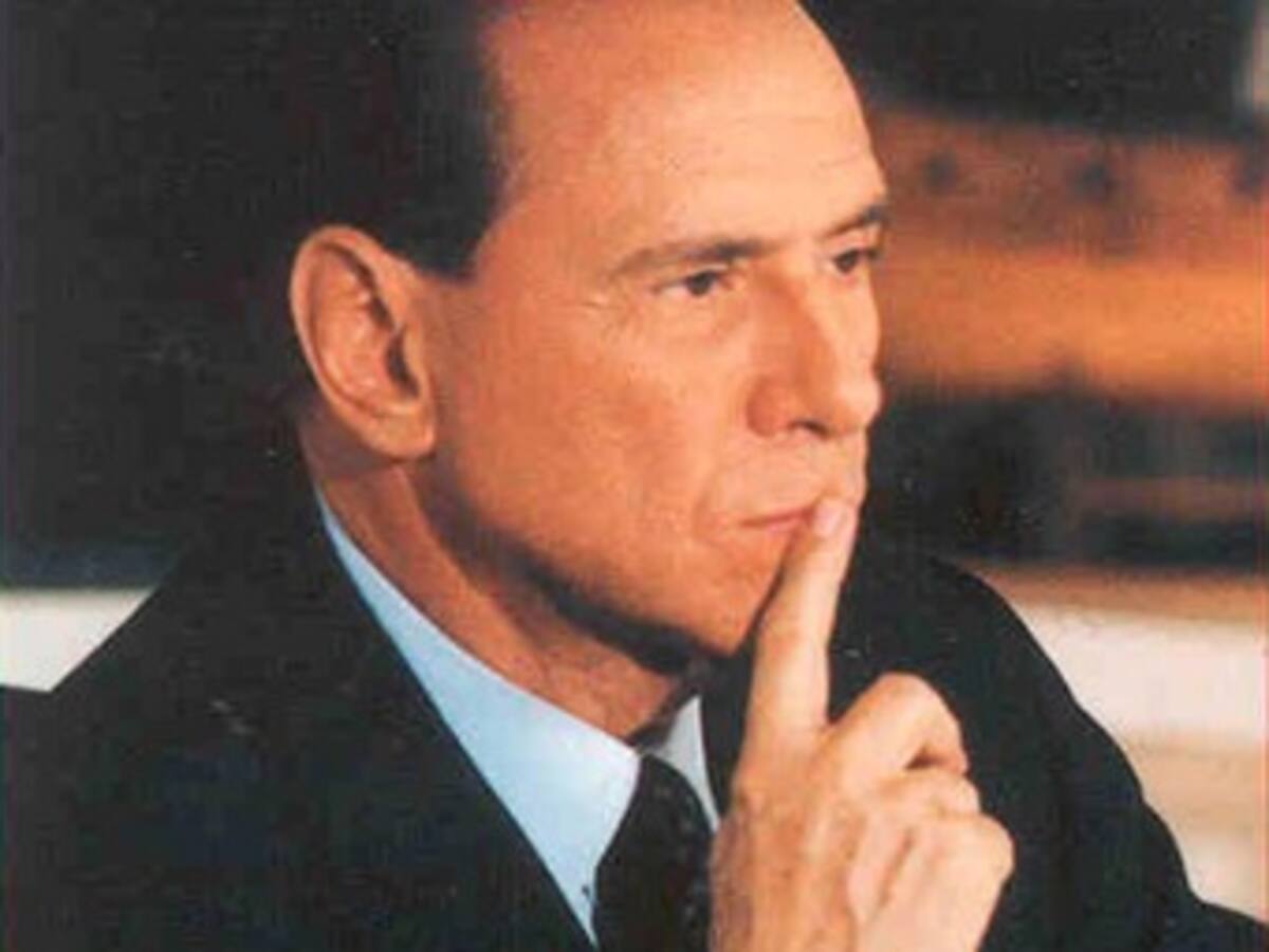 La renuncia de Berlusconi abre una nueva era en la economía y política de Italia