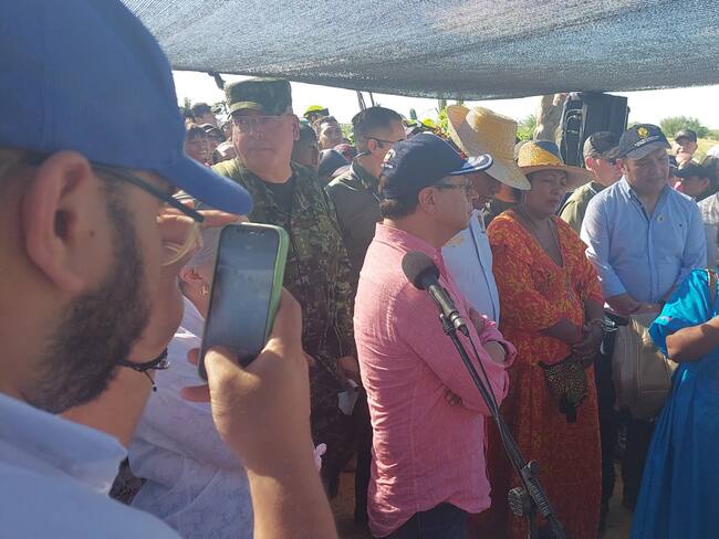 Presidente Gustavo Petro llega a Uribia tras emergencias por huracán Julia