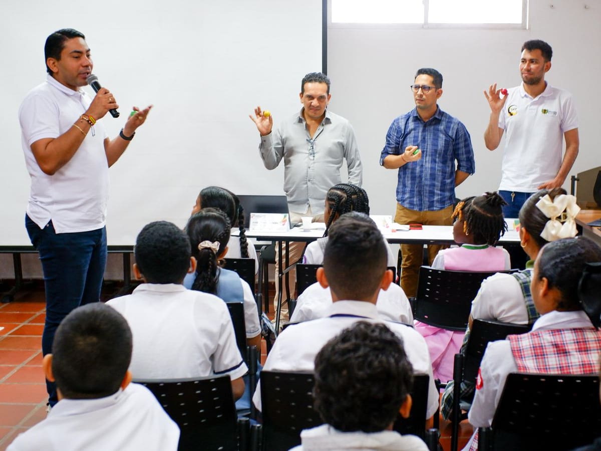 Estudiantes de colegios en Cartagena midieron sus capacidades en oratoria