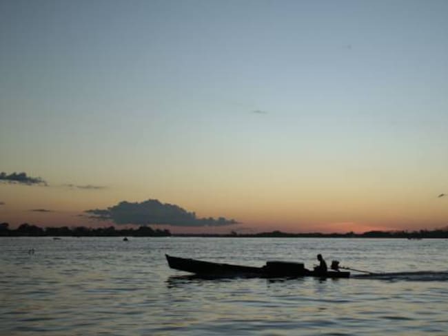 A Brasil y Perú se extiende la búsqueda de excongresista desaparecido en el río Amazonas