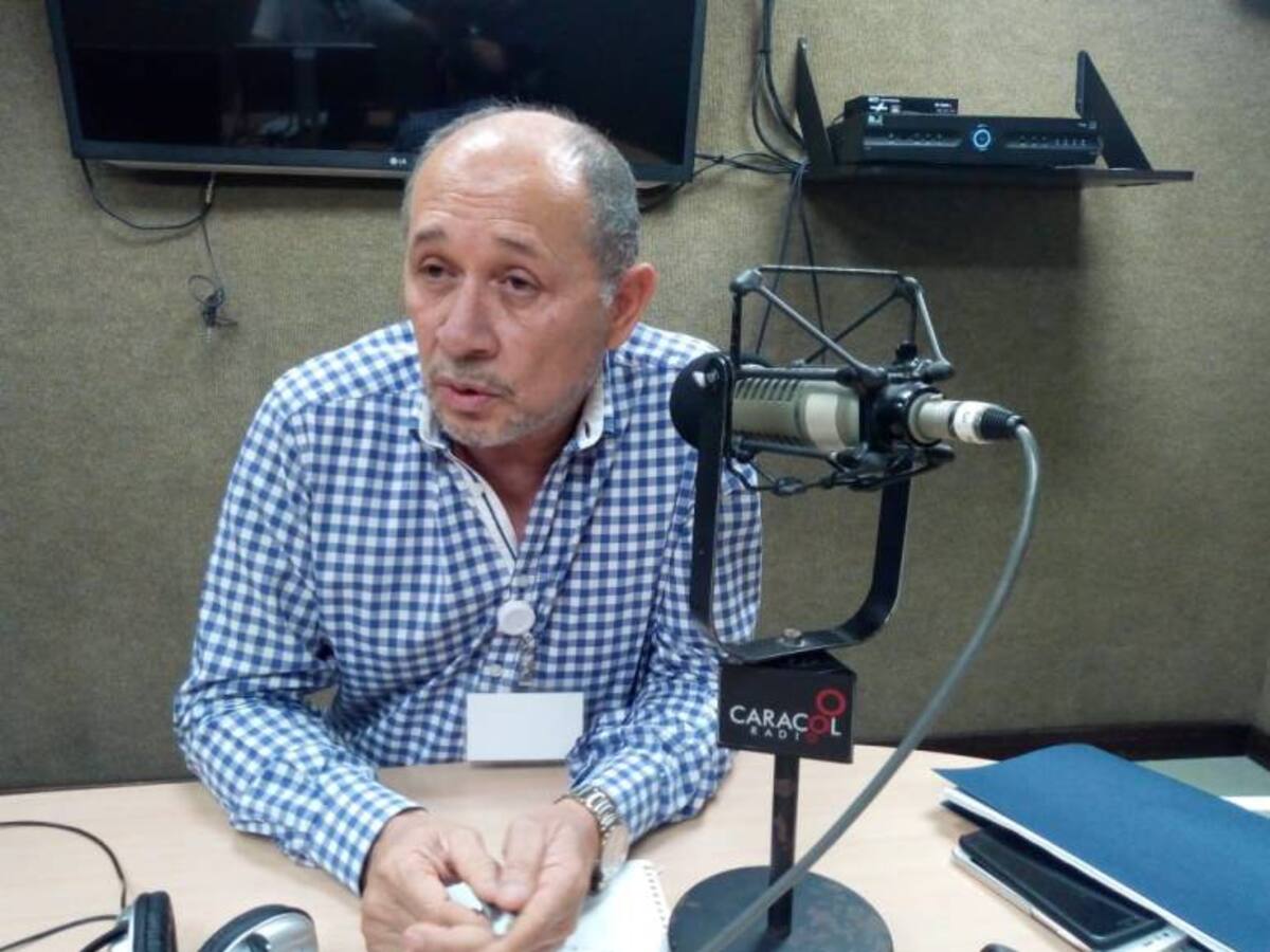 Contra Uribe hay pruebas más comprometedoras: exmagistrado Pinilla