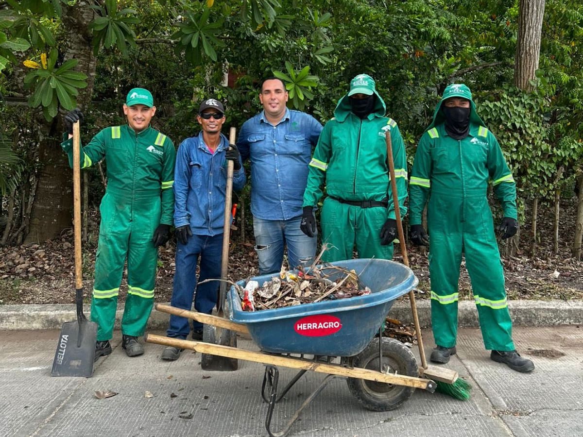 Bioger promueve limpieza urbana y prevención del dengue en Arjona y Turbaco