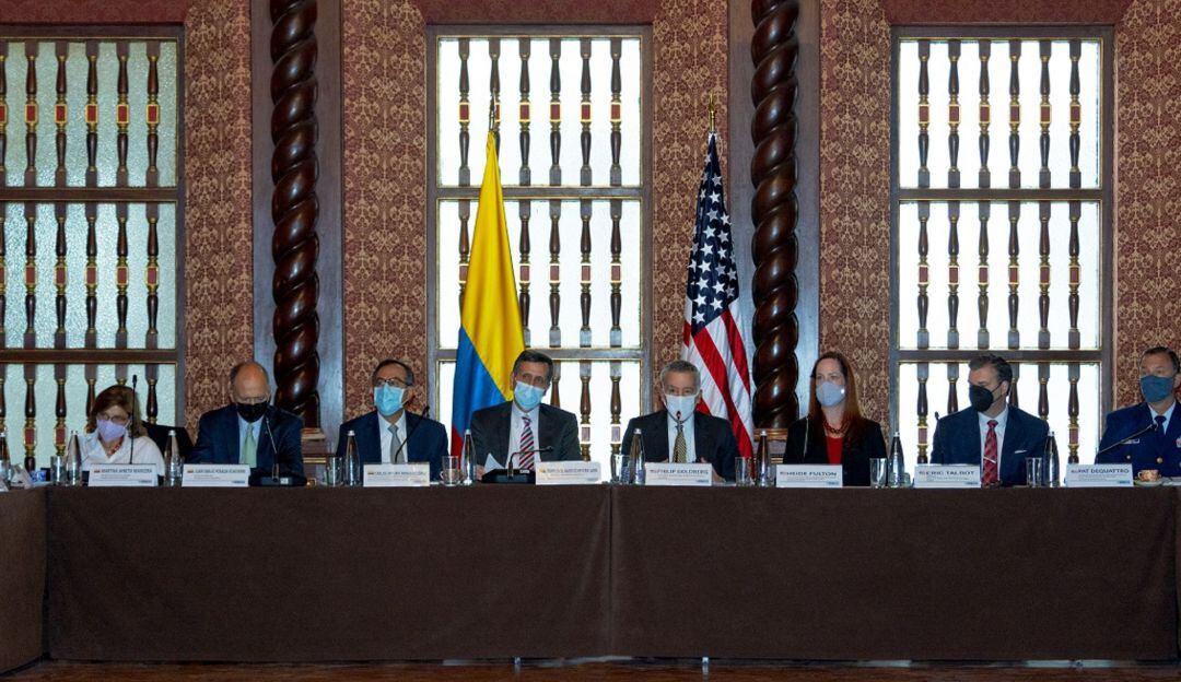 Reunión del Grupo de Trabajo Antinarcóticos entre las delegaciones de Colombia y Estados Unidos.