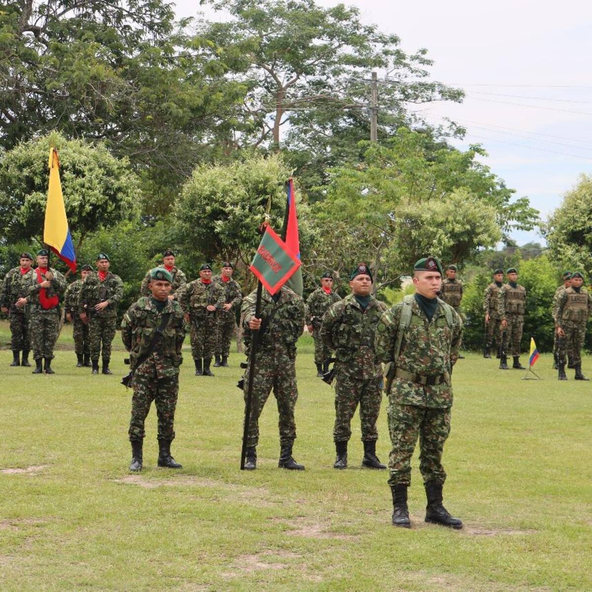 ”¡Garra, QTH y ponchera!”: Curiosas palabras y tradiciones que solo se entienden dentro del Ejército