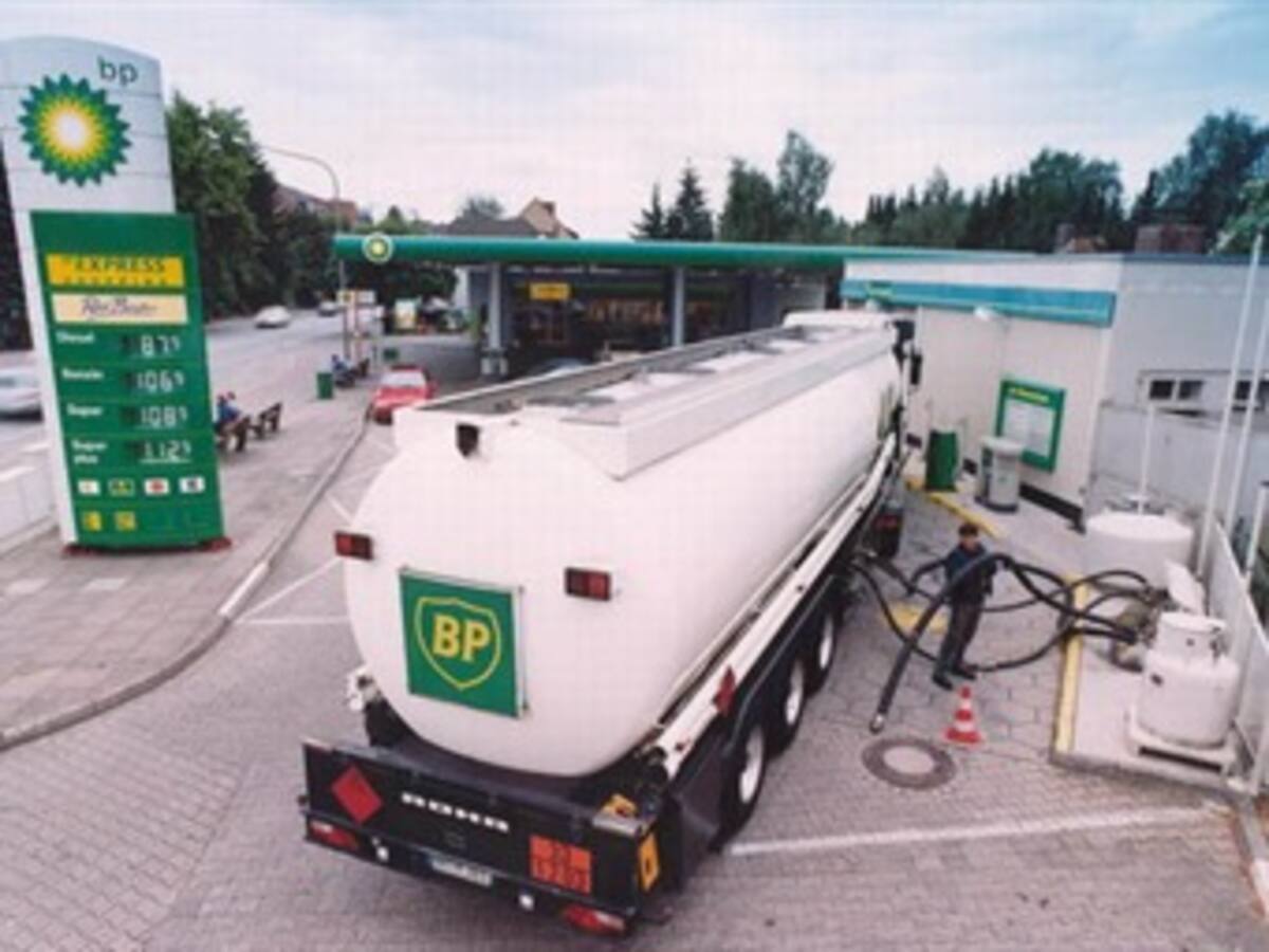El gobierno mantiene congelados precios de la gasolina y el ACPM