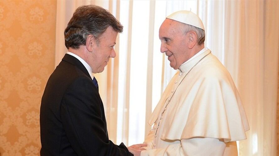 Santos dice que el Papa viene a hacer un reconocimiento a los colombianos. Foto: