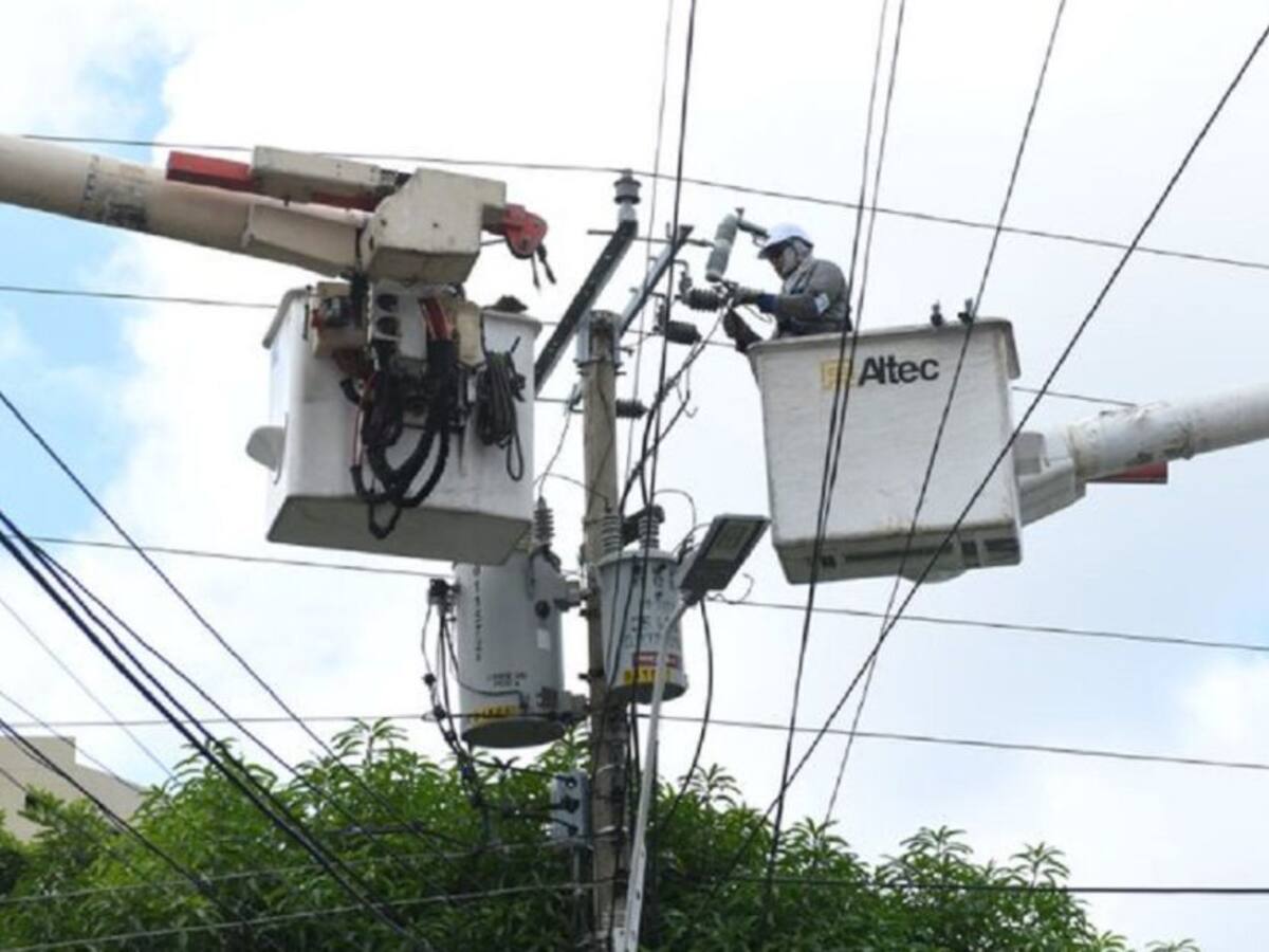 Sin luz y sin agua amanecieron este domingo algunos barrios de Barranquilla