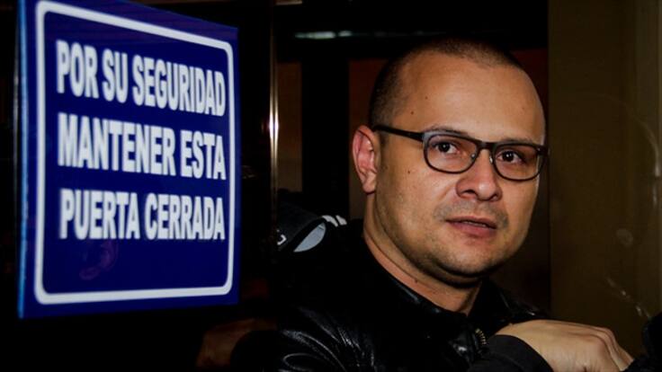 Corte Suprema abre investigación preliminar a Uribe por escándalo de hacker