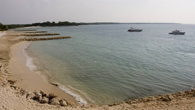 Minambiente va impugnar el fallo que suspende el cierre de Playa Blanca. Foto: Colprensa