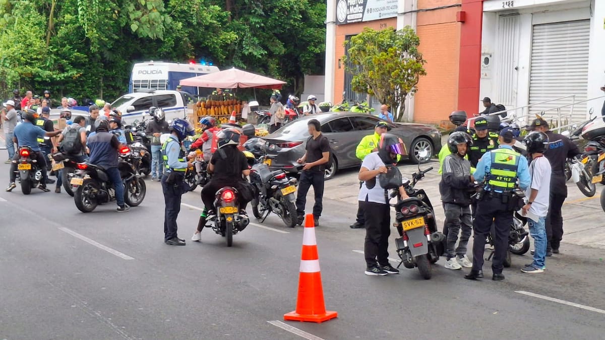 Más de 200 comparendos y 91 vehículos inmovilizados dejan nuevos operativos de tránsito en Pereira