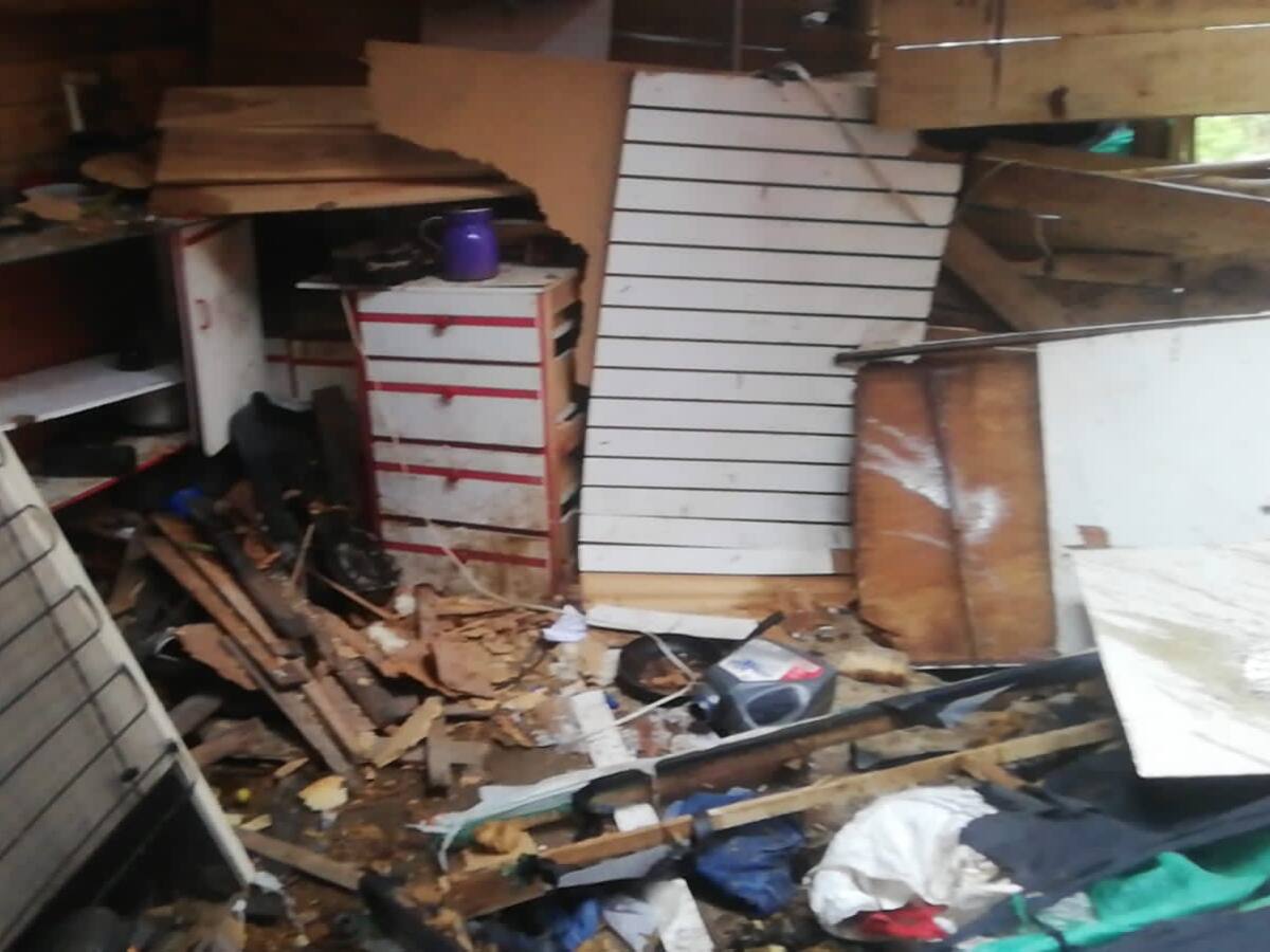 Un menor muerto y dos heridos tras explosión en el barrio Claverianos
