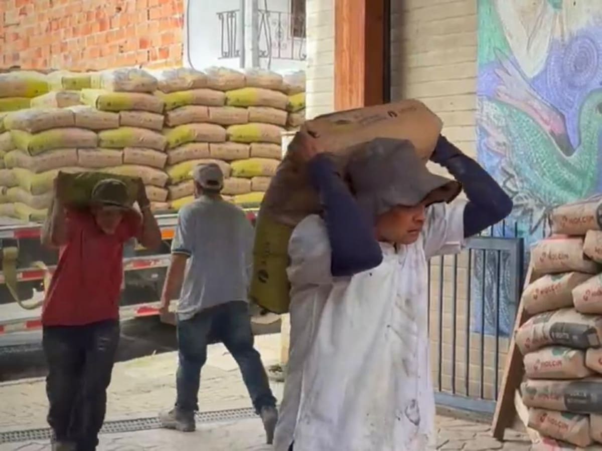 Entregan materiales para reconstruir viviendas afectadas por el terremoto en Antioquia