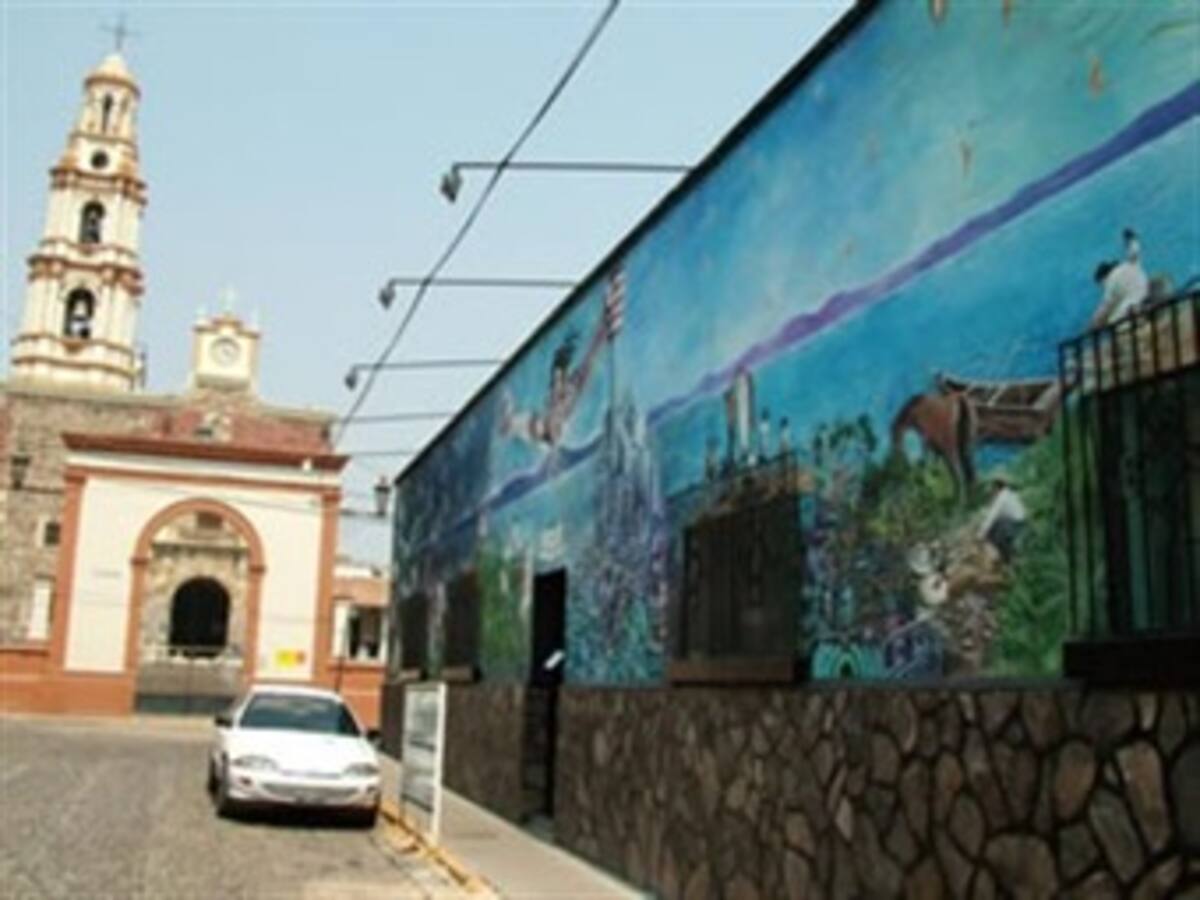 Pueblo mexicano vive con intensidad el desarrollo de elección en Estados Unidos