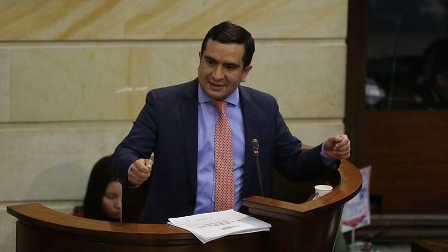 El congresista añadió que se busca que haya una menor impunidad en estos delitos y un mayor énfasis en la protección de las víctimas.. Foto: Colprensa - Diego Pineda