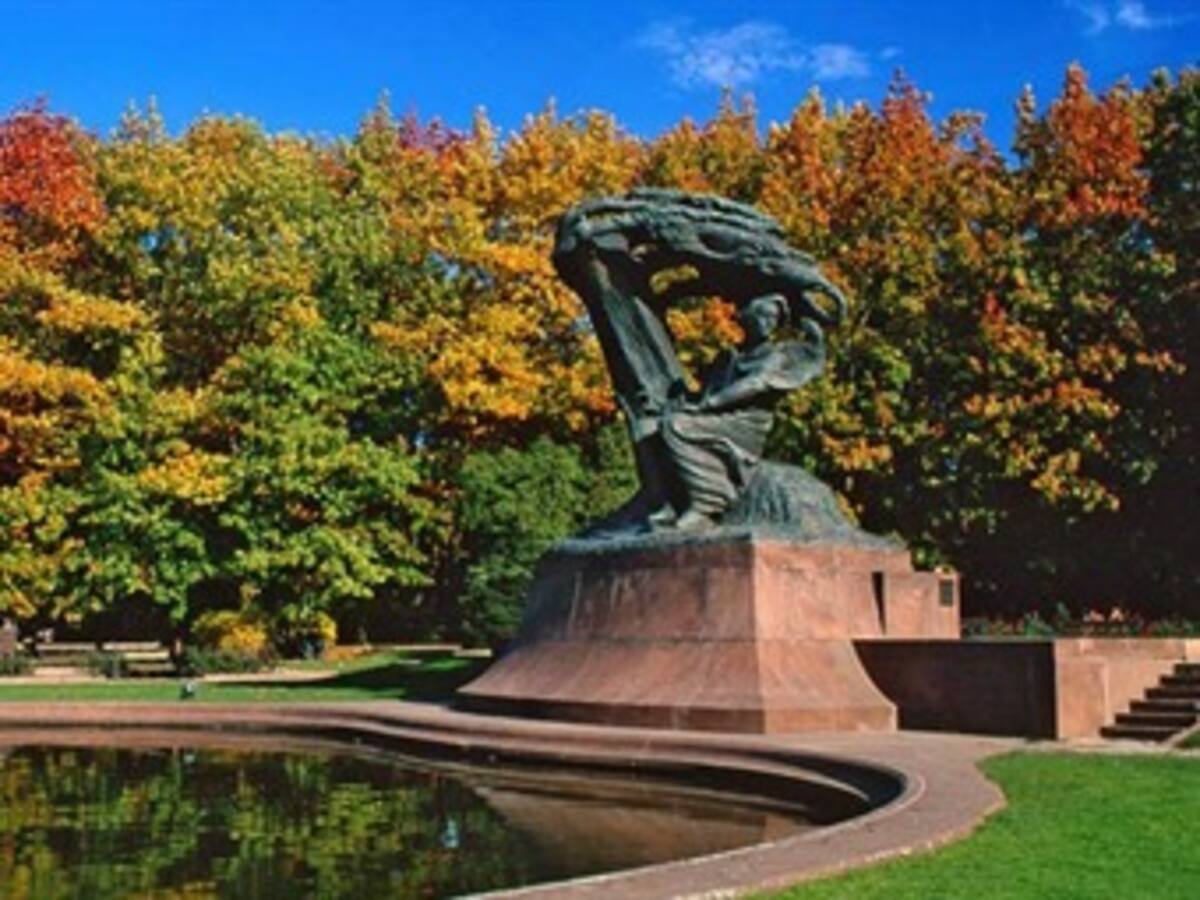 Varsovia, la ciudad más romántica gracias a la música de Federico Chopin