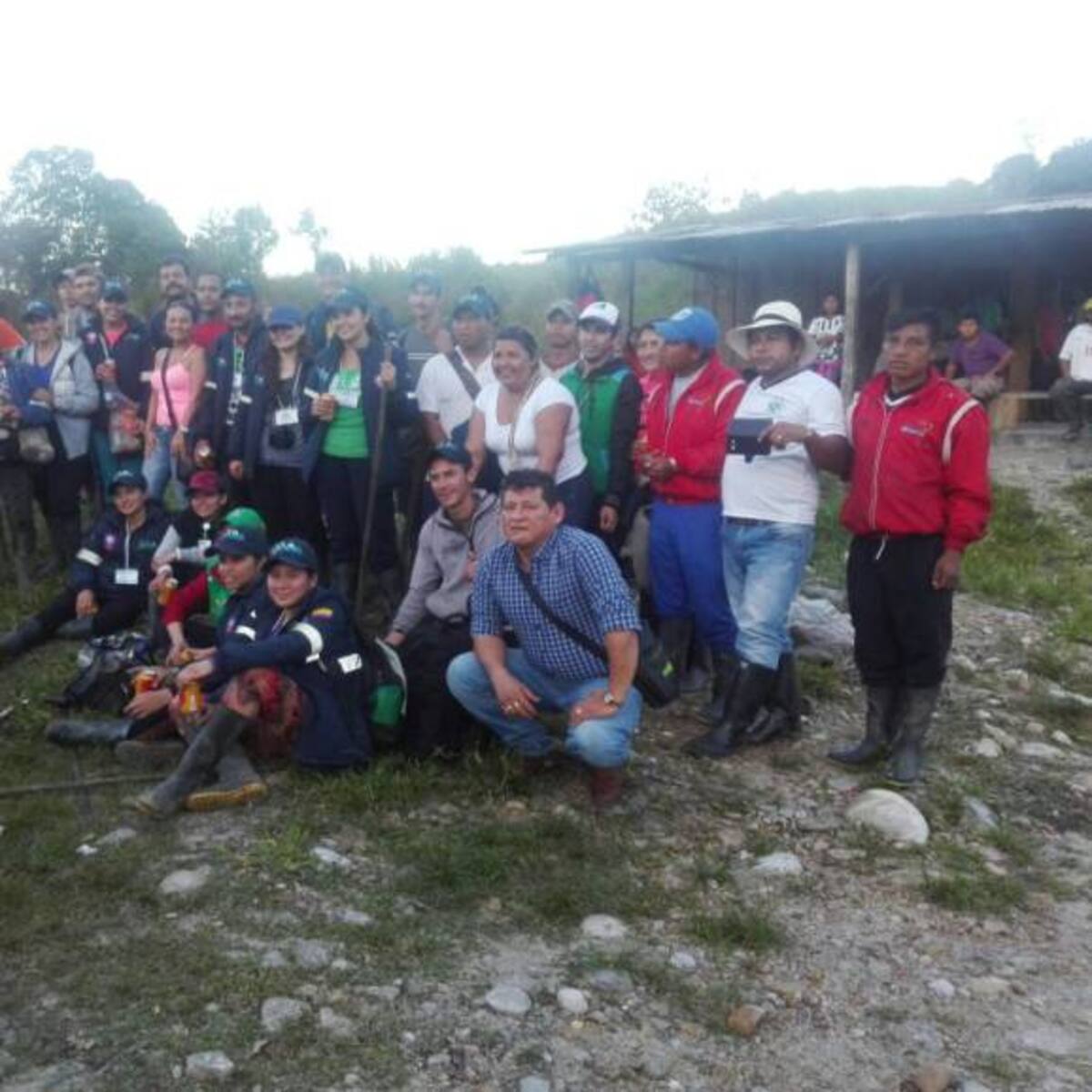 Rescataron a 77 personas que estuvieron atrapadas por dos avalanchas en la vía Boyacá-Arauca