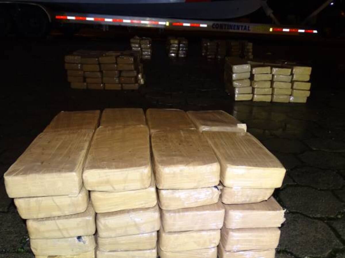 Incautan media tonelada de cocaína que pertenecía a estructura de alias Gavilán