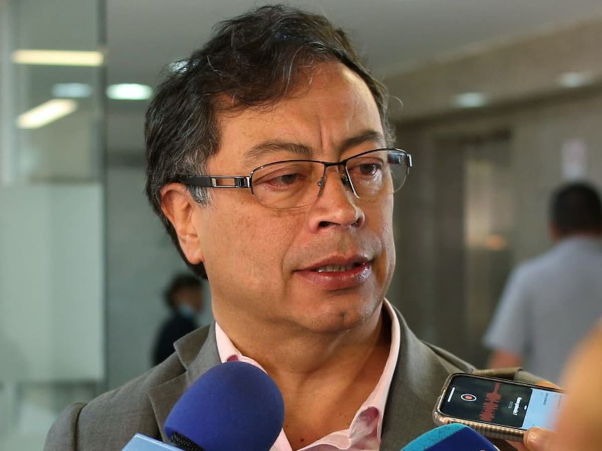 Petro debe explicar si recibió dinero de Miguel Rodríguez Orejuela: Uribe