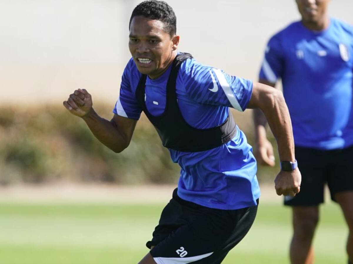Carlos Bacca por una deuda pendiente, marcar en el Camp Nou