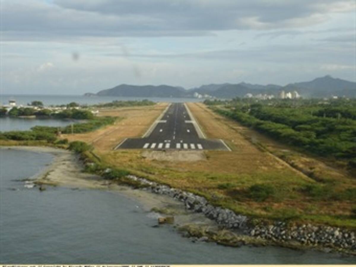 Santa Marta tendría nuevo aeropuerto a mediados de 2014