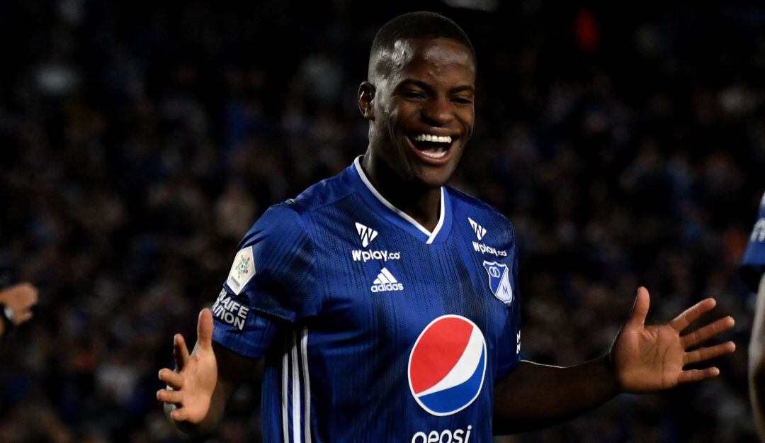 Andrés Felipe Román actualmente hace trabajos de desacondicionamiento físico en la institución.