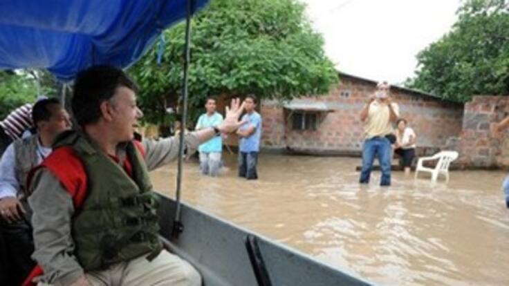 Gobierno lanza alerta por inminentes derrumbes y deslizamientos en gran parte del país