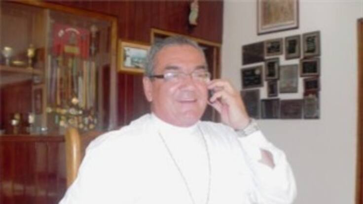 Monseñor Gómez Serna mantendrá contactos con la guerrilla a pesar de posición de la Iglesia