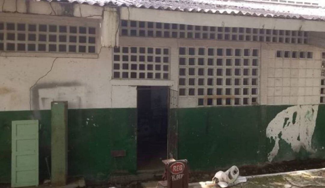 El servidor público está siendo investigado por haber entregado documentación no válida para la cancelación de un auxilio educativo